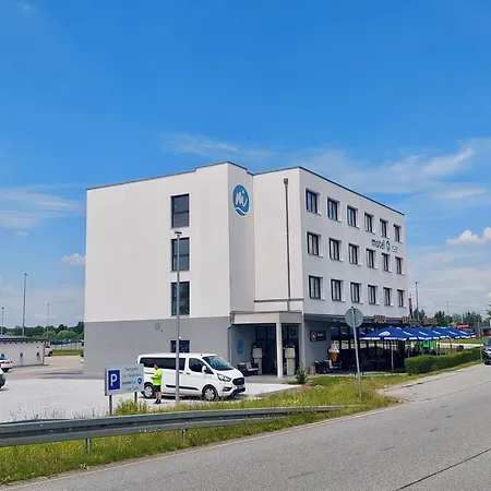 Hotel Isar | 24h/7 Checkin