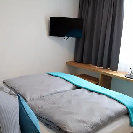 Hotel Isar | 24h/7 Checkin 3*