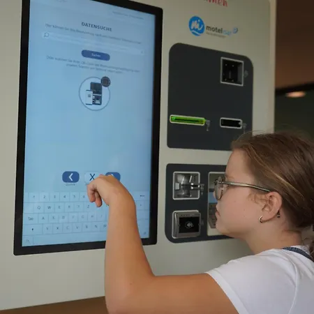 Isar | 24h/7 Checkin מלון