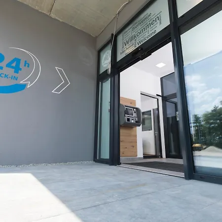Hotel Isar | 24h/7 Checkin 3*